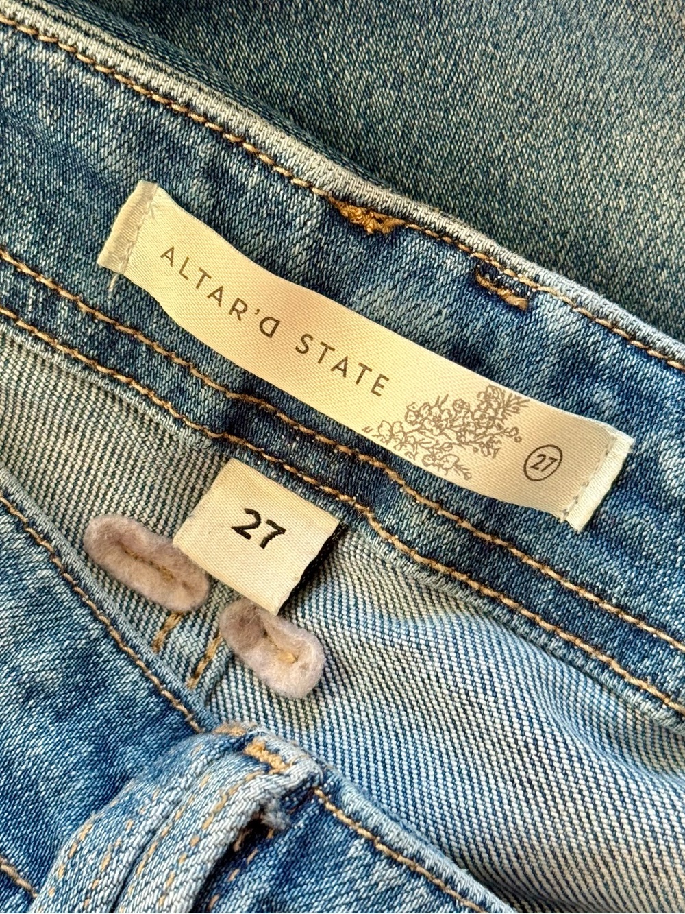 Altar’d State Kendra Mid Rise Cropped Straight Leg Jeans, Medium Wash – Size 27 - Picture 7 of 8